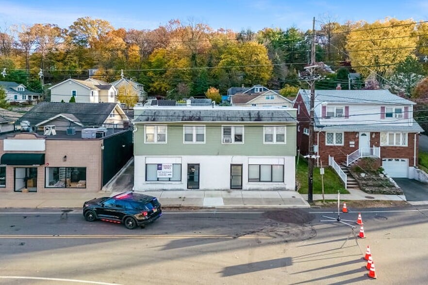 715 Main St, Caldwell, NJ à vendre - Photo du bâtiment - Image 2 de 24