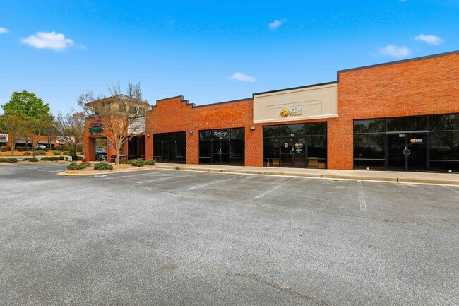 Plus de détails pour 15 Thomas Grace Annex Ln, Sharpsburg, GA - Commerce de détail à louer