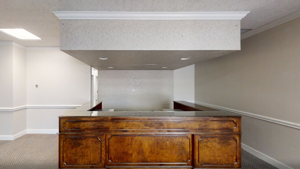323 Pine Ave, Albany, GA à louer - Numérisation 3D de Matterport - Image 2 de 15