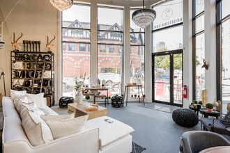 3000 Rue Saint-Antoine O, Montréal, QC à louer Photo intérieure- Image 2 de 6