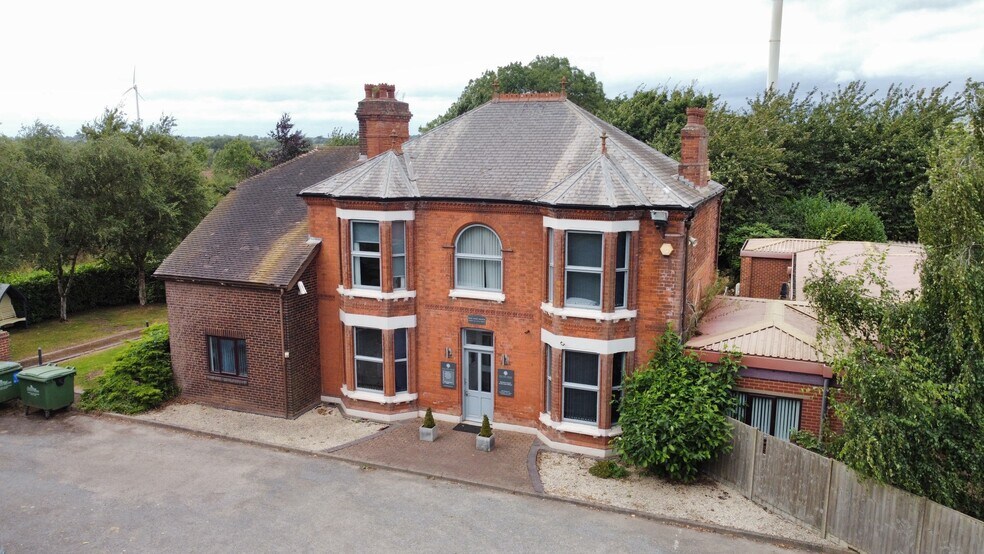Atherstone Rd, Measham à louer - Photo du bâtiment - Image 1 de 1