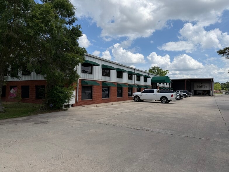808 Russell Palmer Rd, Humble, TX à vendre - Photo du bâtiment - Image 2 de 8