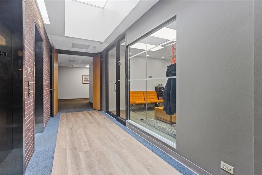 100 Corporate Pl, Peabody, MA à louer - Photo intérieure - Image 2 de 20