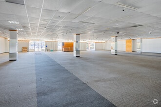 11 Gateway Blvd S, Savannah, GA à louer Photo intérieure- Image 2 de 9