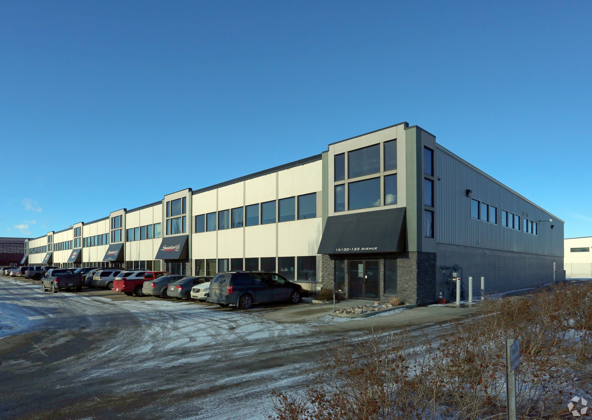 15138-15150 123 Ave NW, Edmonton, AB for sale Primary Photo- Image 1 of 1