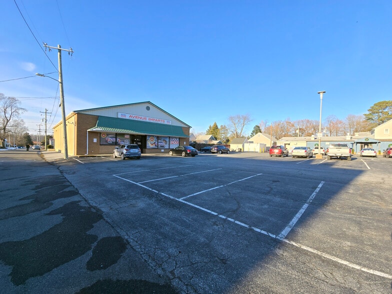 100 N Railroad Ave, Wyoming, DE for lease - Building Photo - Image 2 of 11