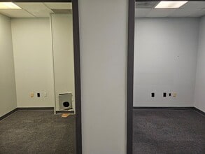 3050 Presidential Dr, Atlanta, GA for lease Interior Photo- Image 1 of 6