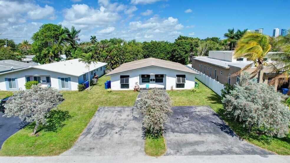 825-827 SW 14th St, Fort Lauderdale, FL à vendre - Photo principale - Image 1 de 4