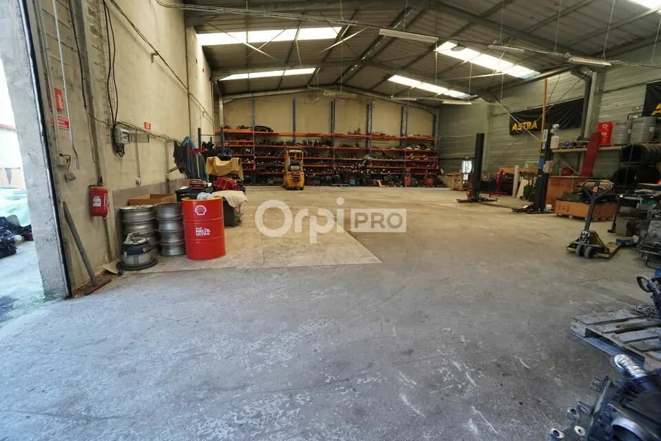 Flex in Saint-Apollinaire for sale Interior Photo- Image 1 of 7