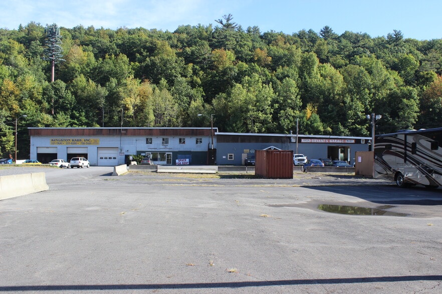 436 NY-Route 28, Kingston, NY for lease - Building Photo - Image 1 of 8