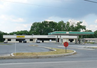 Plus de détails pour 1958-1962 Spring Rd, Carlisle, PA - Commerce de détail à louer