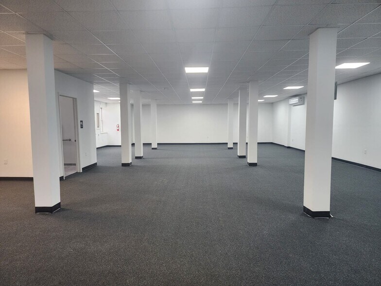 1131 Trexlertown Rd, Trexlertown, PA à louer - Photo du bâtiment - Image 3 de 9