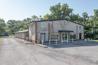 Plus de détails pour 707 S Cumberland St, Lebanon, TN - Vente au détail à vendre