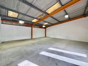 20 Munro Rd, Stirling for lease Interior Photo- Image 1 of 6