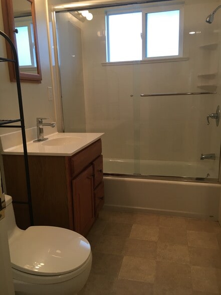 1122 Bush St, San Carlos, CA for sale - Building Photo - Image 3 of 12