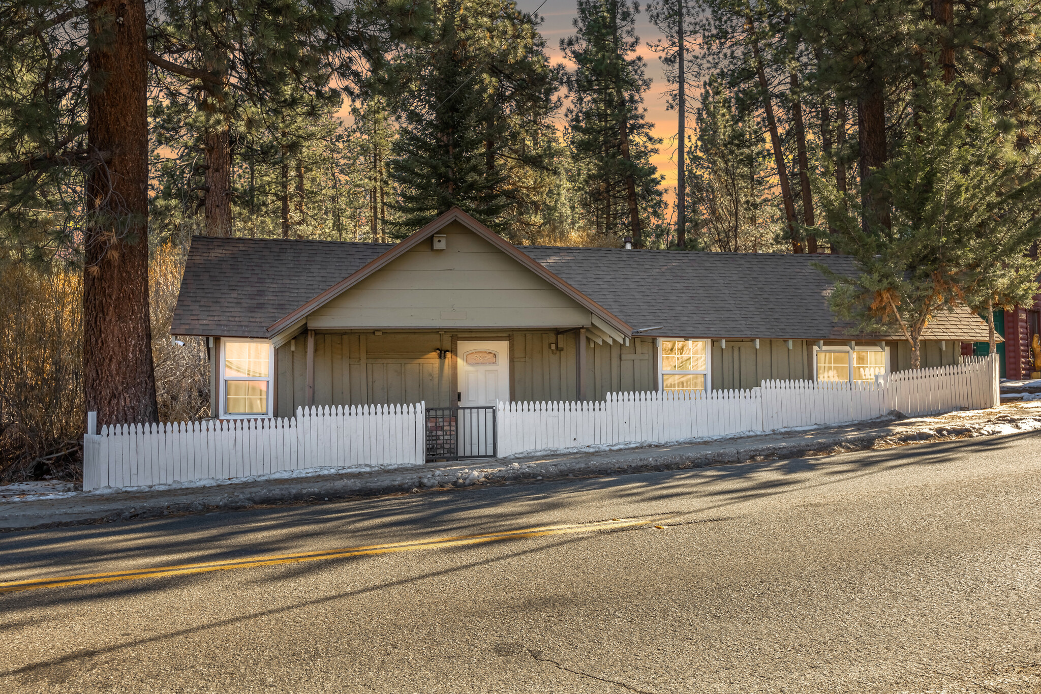 40419 Big Bear, Big Bear Lake, CA à vendre Photo principale- Image 1 de 1