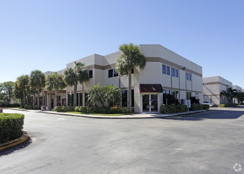 3740-3748 NW 124th Ave, Coral Springs, FL for lease - Building Photo - Image 2 of 7