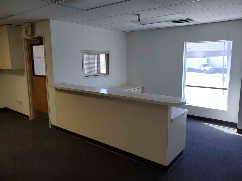 665 E Anderson, Idaho Falls, ID à louer - Photo intérieure - Image 2 de 27