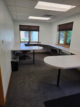 1130 Sextonville Rd, Richland Center, WI for lease Interior Photo- Image 1 of 2