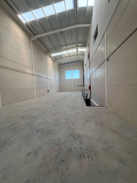 Industrial in Alcorcón, Madrid for lease - Building Photo - Image 2 of 4