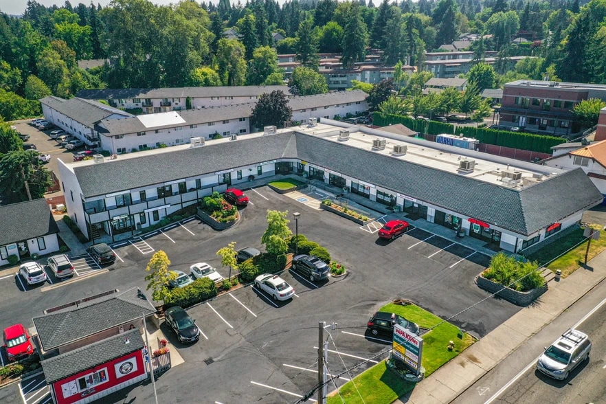 12950 SW Pacific Hwy, Tigard, OR for lease - Building Photo - Image 1 of 28