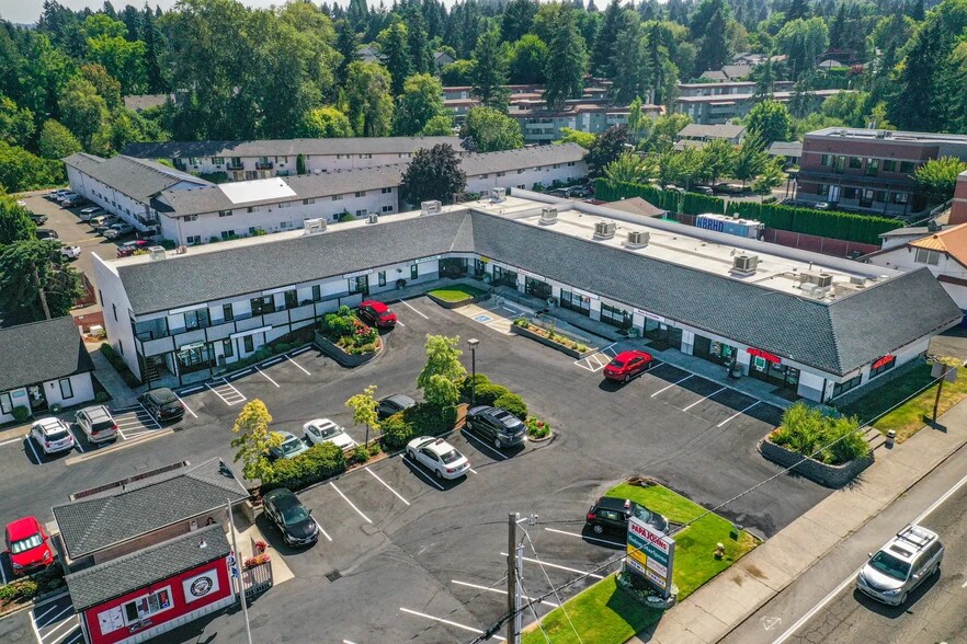12950 SW Pacific Hwy, Tigard, OR à louer - Photo du bâtiment - Image 1 de 28