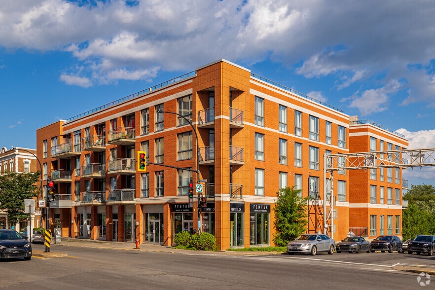 5350-5380 Rue Sherbrooke O, Montréal, QC à louer - Photo du bâtiment - Image 2 de 5