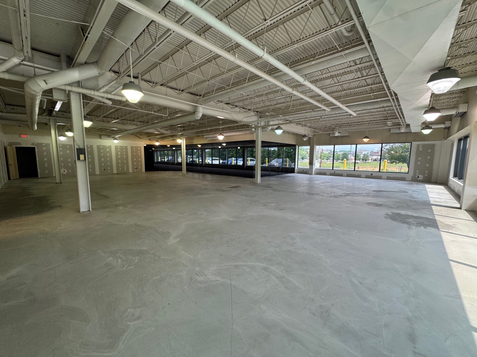 3735 Easton Nazareth Hwy, Easton, PA à louer Photo intérieure- Image 1 de 5