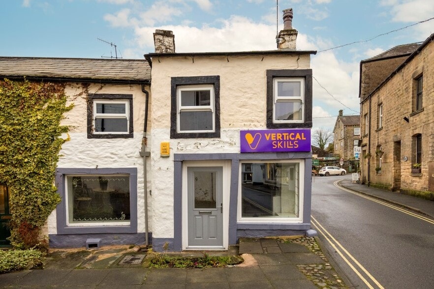 2 Main St, Carnforth for sale - Building Photo - Image 3 of 10
