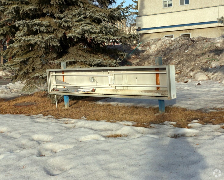 13219 146th St NW, Edmonton, AB for sale - Building Photo - Image 3 of 3