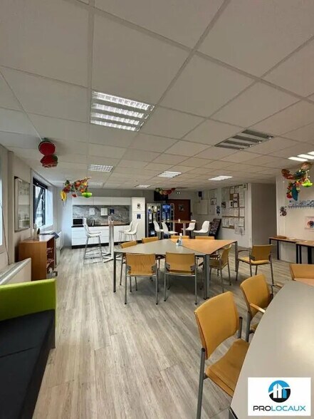 Bureau dans Grenoble à louer - Photo intérieure - Image 3 de 5