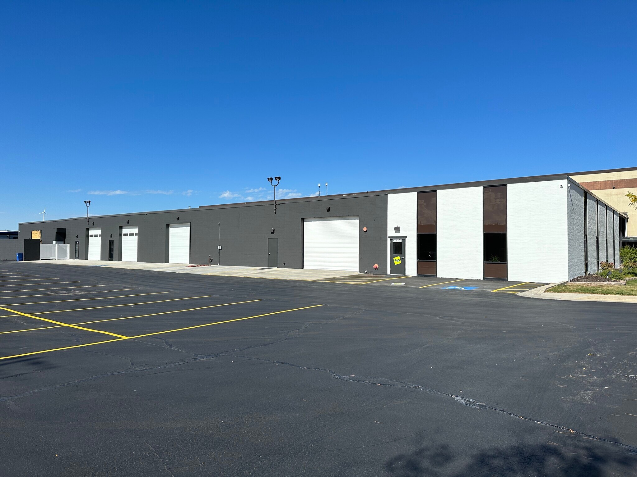 2194-2200 S 3270 W, Salt Lake City, UT à vendre Photo du bâtiment- Image 1 de 1