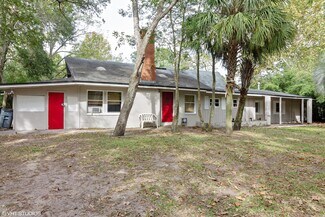 Plus de détails pour 5419 Woodcrest Rd, Jacksonville, FL - Multi-résidentiel à vendre