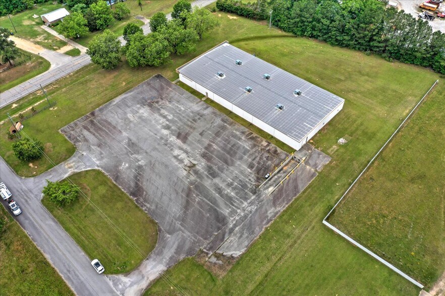 1002 Commerce, Lincolnton, GA for sale - Building Photo - Image 2 of 35