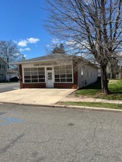 169 Demorest Ave, Avenel, NJ à vendre - Photo du bâtiment - Image 2 de 16