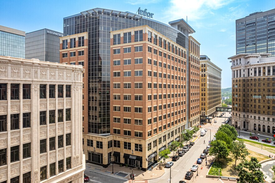 380-388 Saint Peter St, Saint Paul, MN à louer - Photo du bâtiment - Image 2 de 18