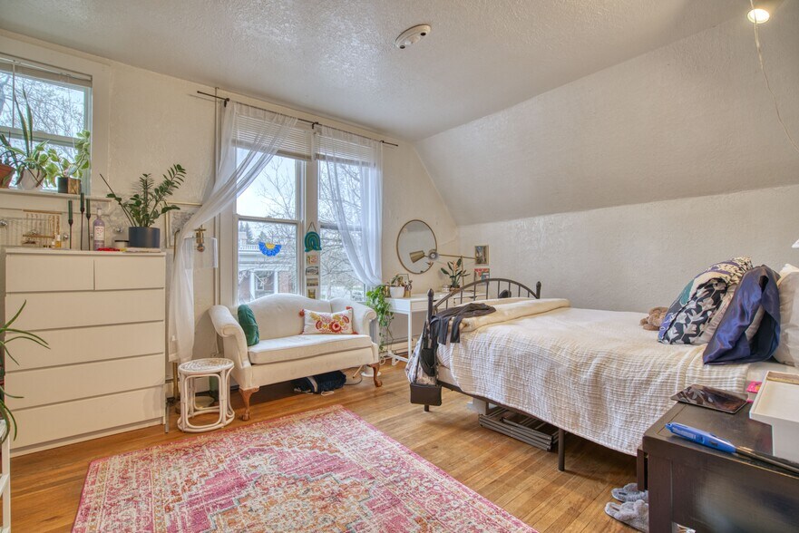 1034 Spruce St, Boulder, CO à vendre - Photo du bâtiment - Image 2 de 18