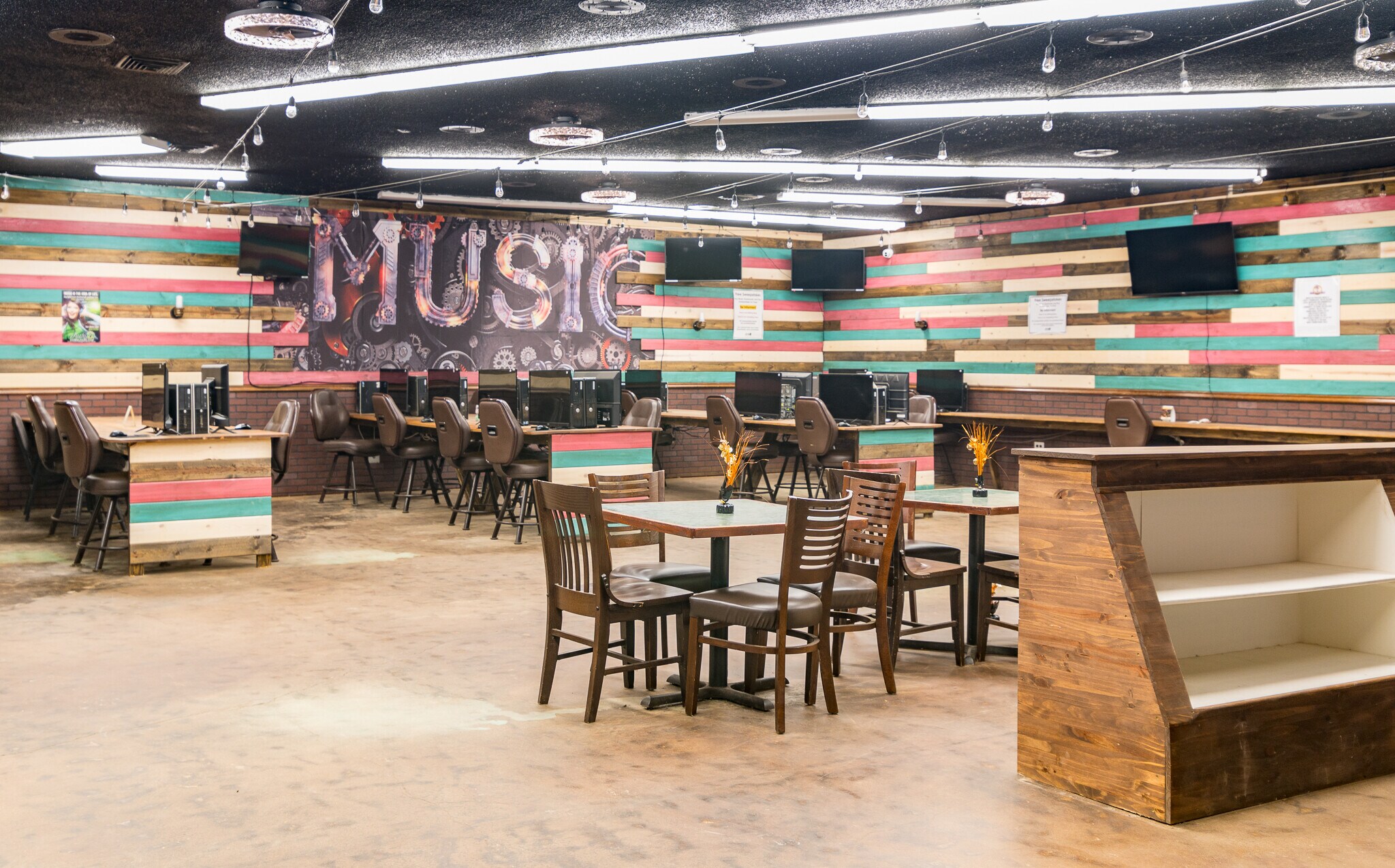 120 NW 304 Loop, Crockett, TX à vendre Photo principale- Image 1 de 38