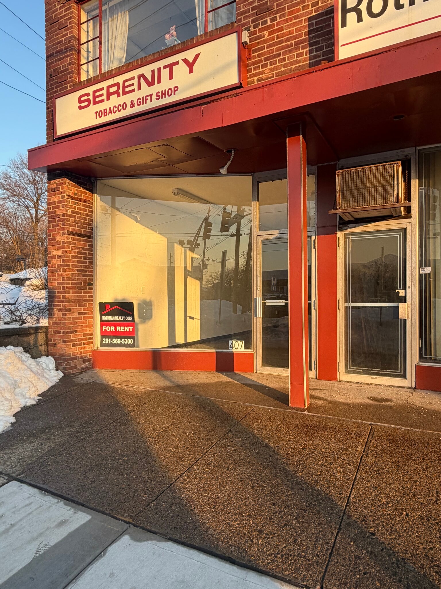 407 Grand Ave, Englewood, NJ à louer Photo du bâtiment- Image 1 de 4