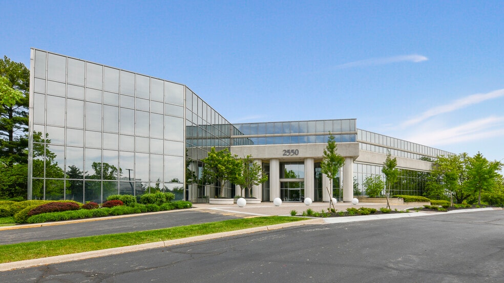 Corporate Exchange Portfolio portfolio of 2 properties for sale on LoopNet.ca - Building Photo - Image 3 of 44