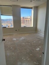 201 W Market St, Kingsport, TN for sale Interior Photo- Image 1 of 17