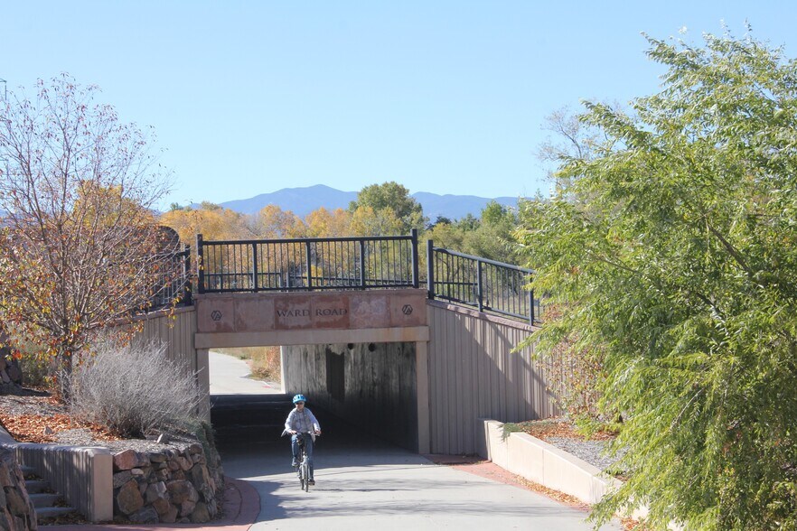 5460 Union, Arvada, CO à louer - Photo du bâtiment - Image 3 de 8