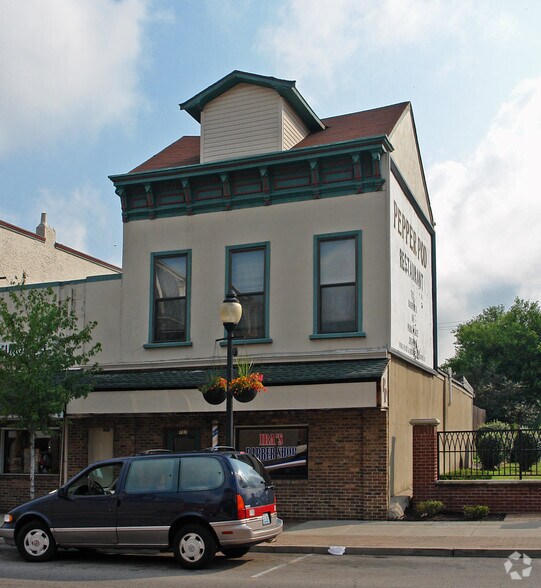 707 Monmouth St, Newport, KY à vendre - Photo principale - Image 1 de 2