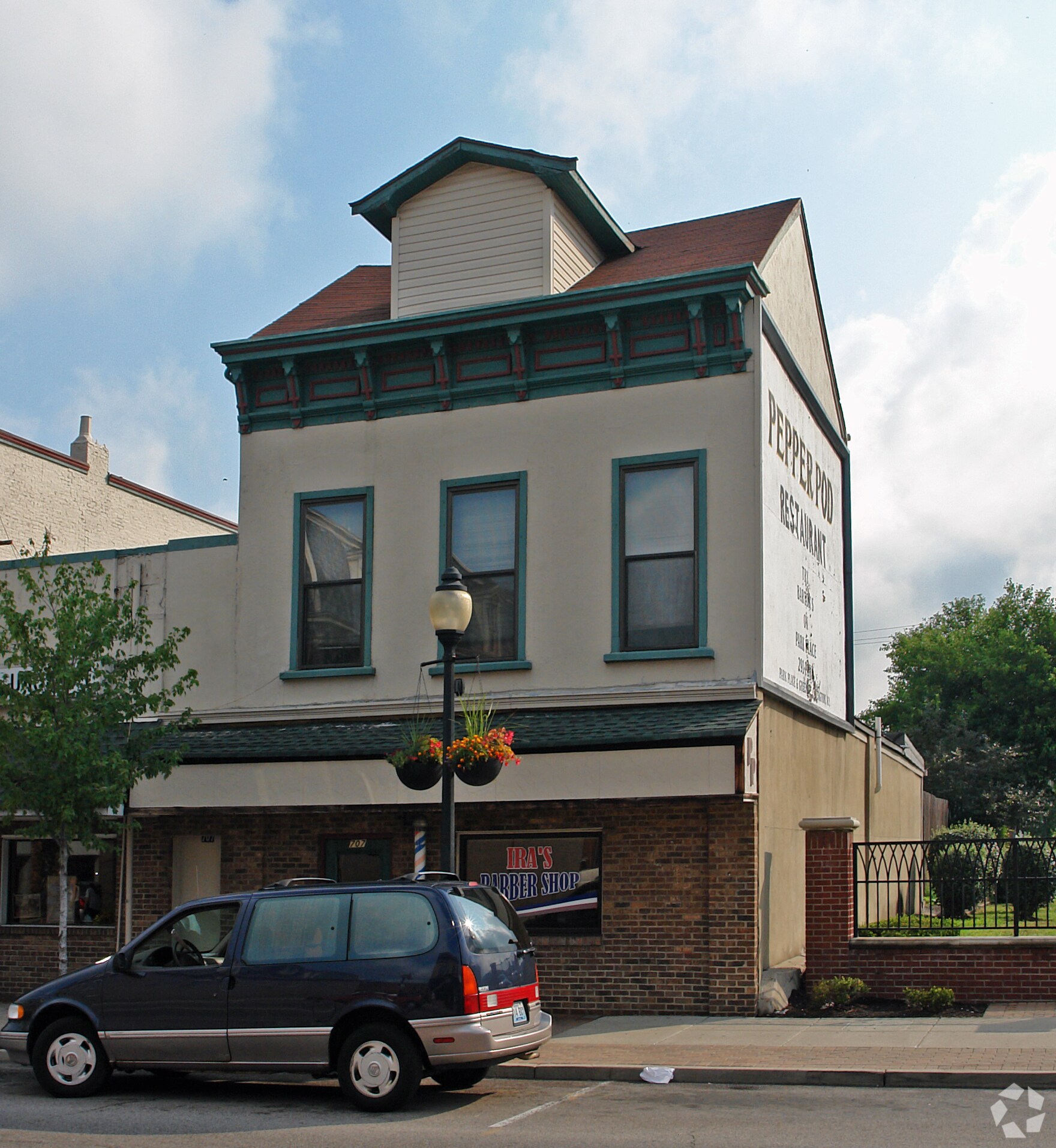 707 Monmouth St, Newport, KY à vendre Photo principale- Image 1 de 3