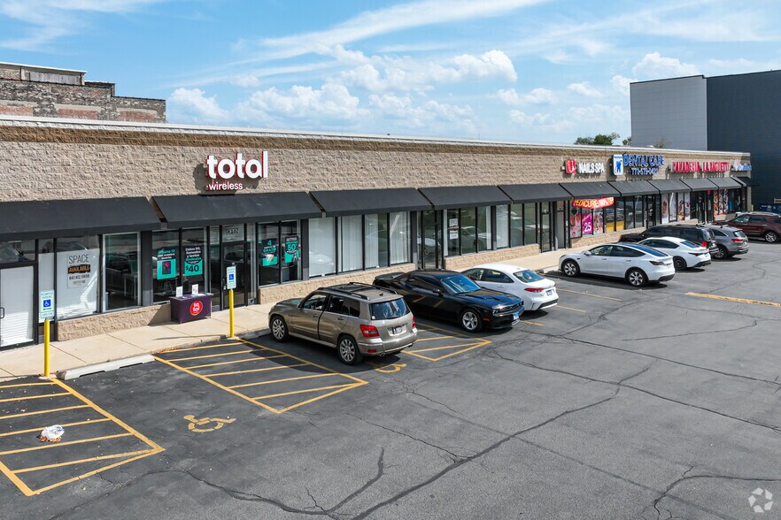 4301-4323 S Ashland Ave, Chicago, IL for lease - Building Photo - Image 2 of 6