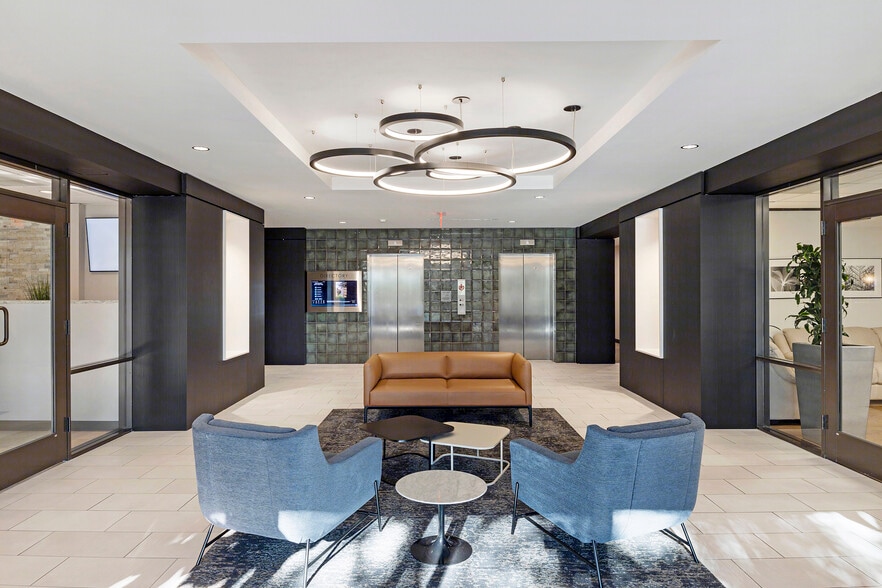 8200 N Mopac Expy, Austin, TX for lease - Interior Photo - Image 3 of 10