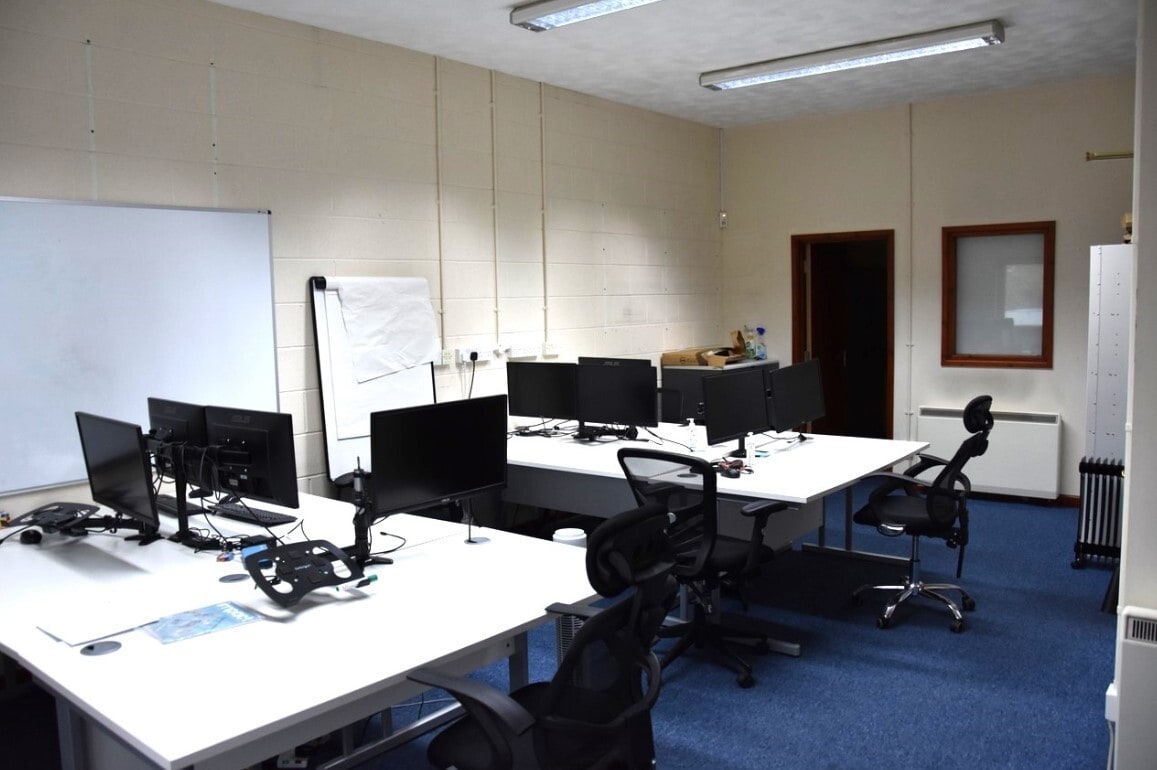 Office in 2 Woodburn Terrace, Newcastle Emlyn for lease Interior Photo- Image 1 of 12