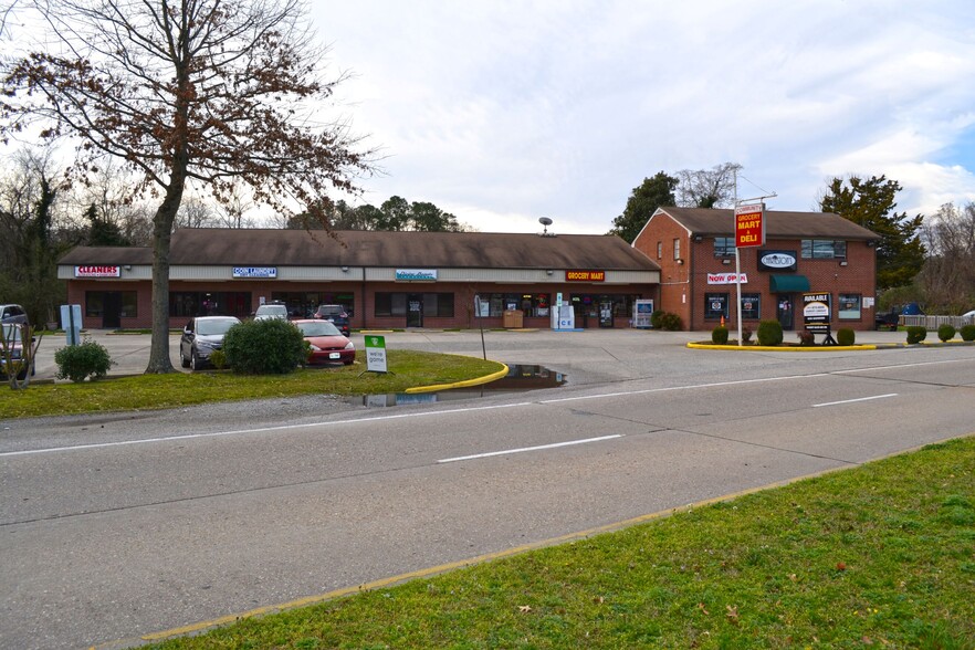 2210 Old Williamsburg Rd, Yorktown, VA for lease - Building Photo - Image 2 of 3