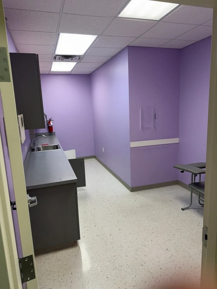 13900 Quailbrook Dr, Oklahoma City, OK à louer - Photo intérieure - Image 3 de 13