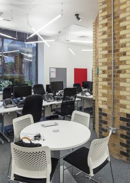 1 Rosebery Ave, Londres à louer - Photo intérieure - Image 3 de 22